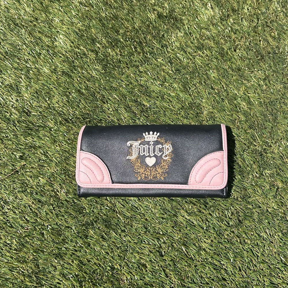 Juicy Couture Black and Pink Wallet with Metallic Accents